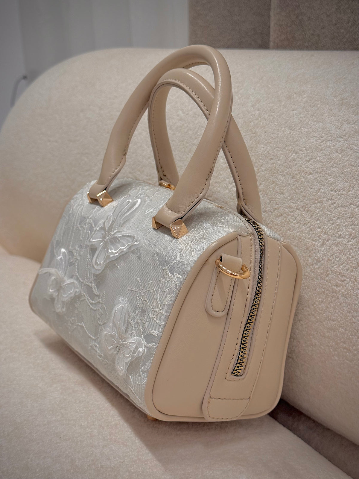 Butterfly bag