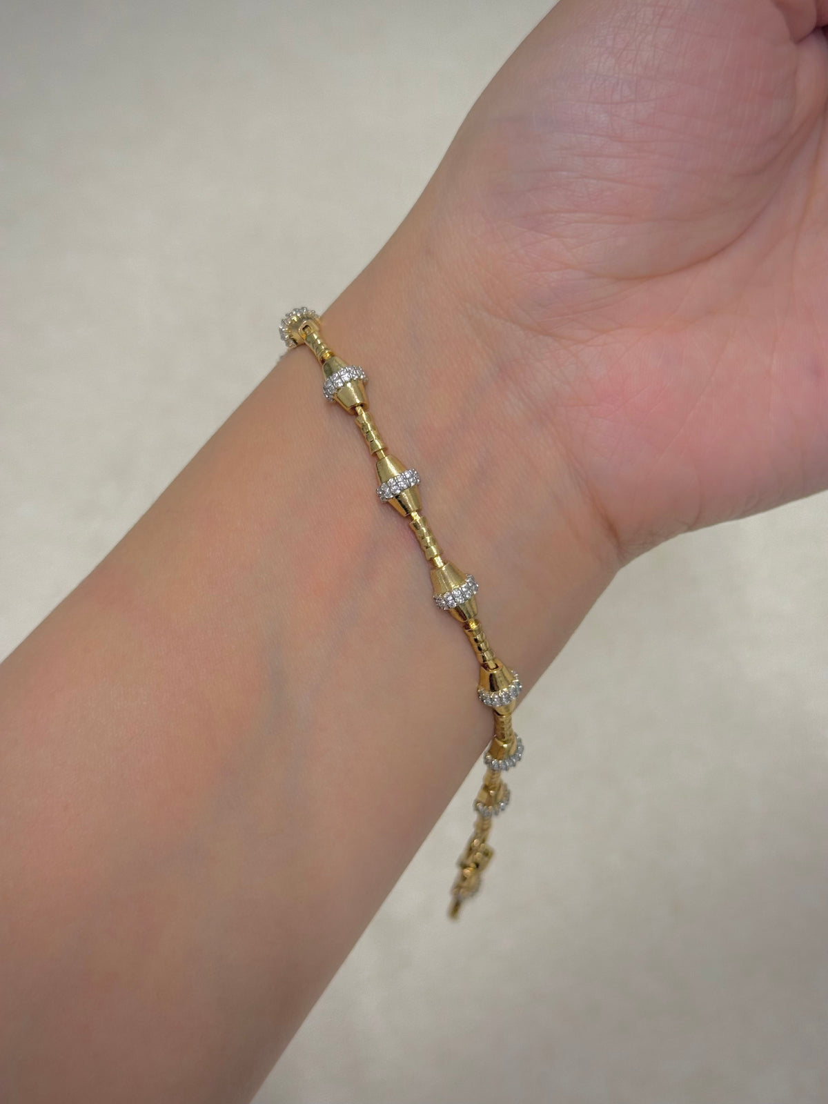 Stainless bracelet