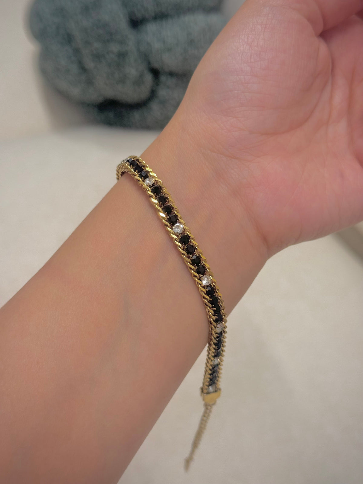 Stainless bracelet