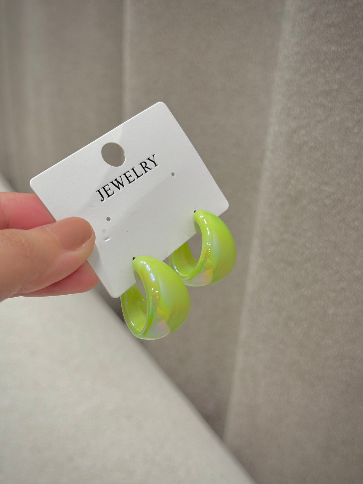 Trendy earrings