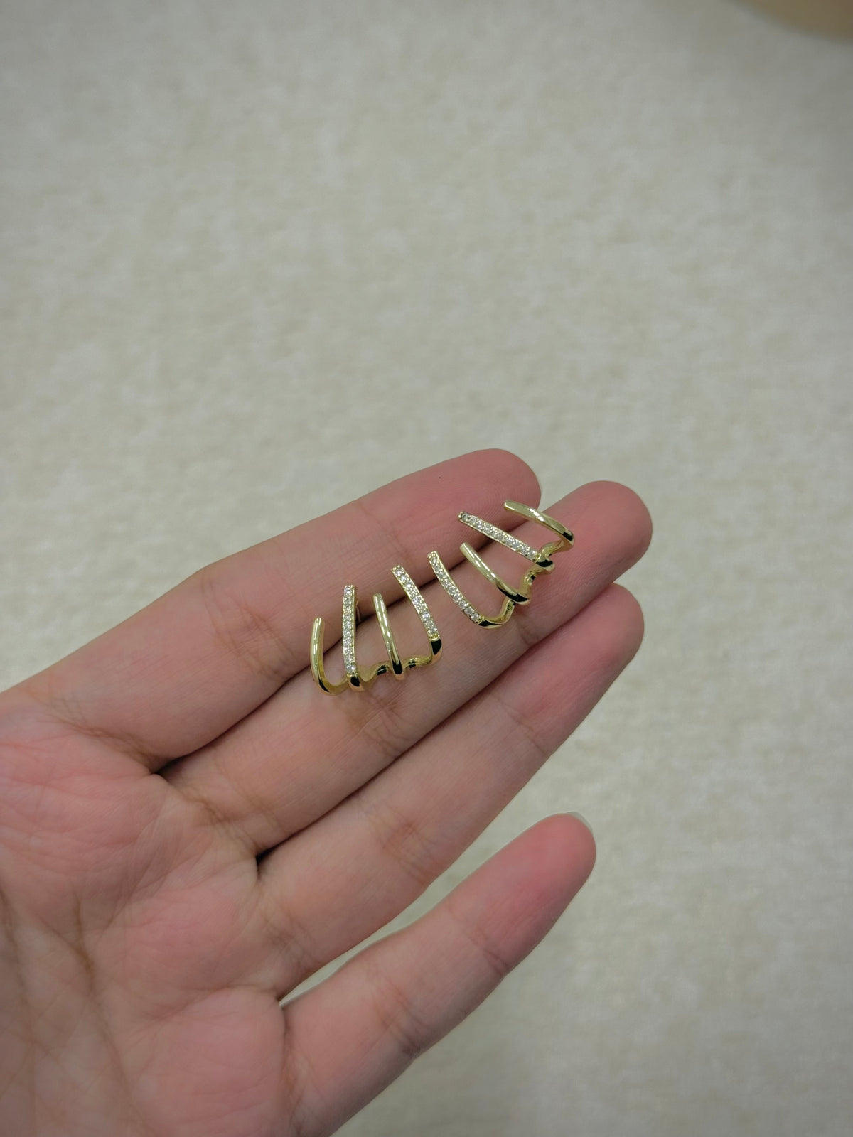 Trendy earrings
