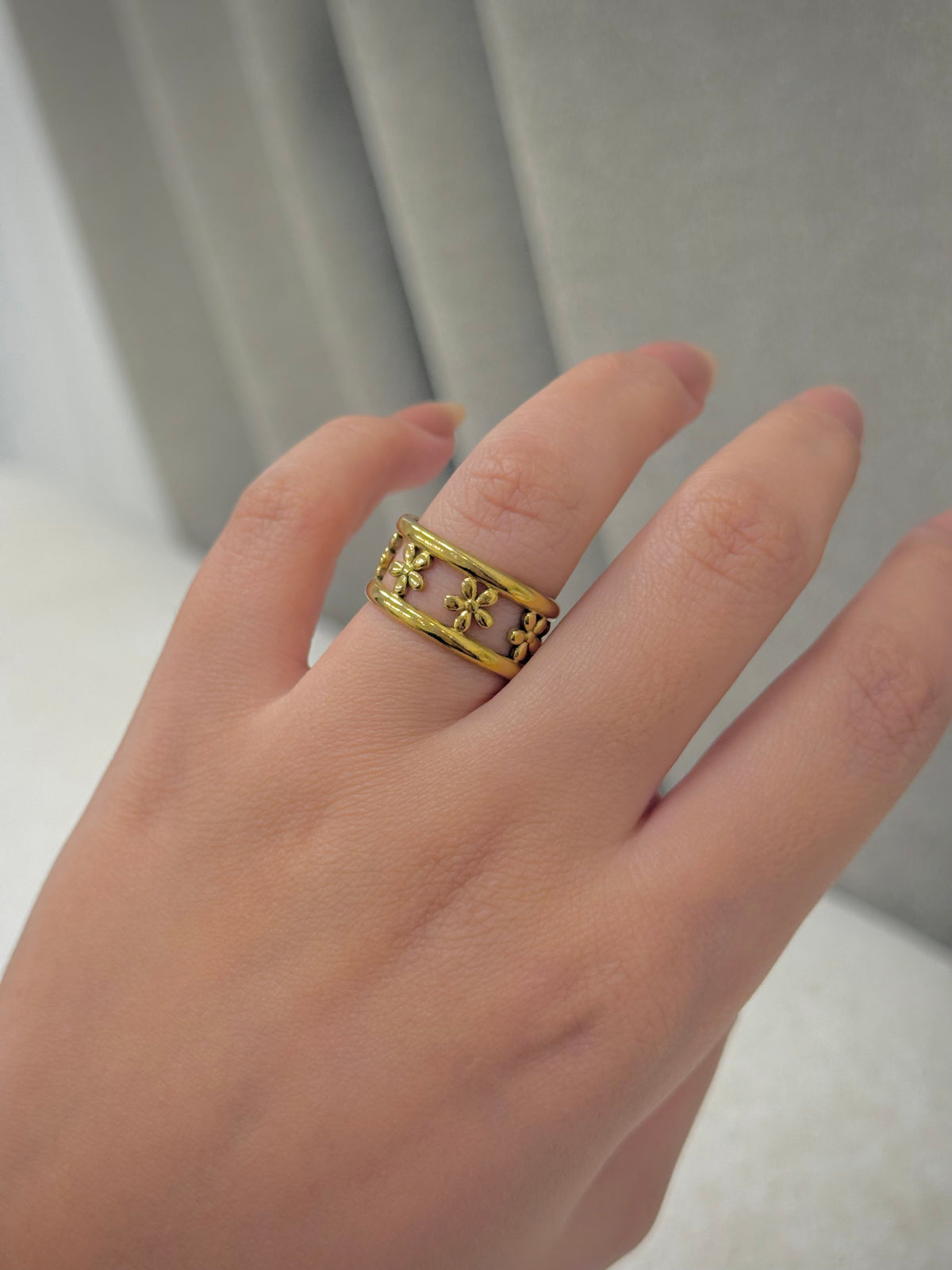 Stainless ring