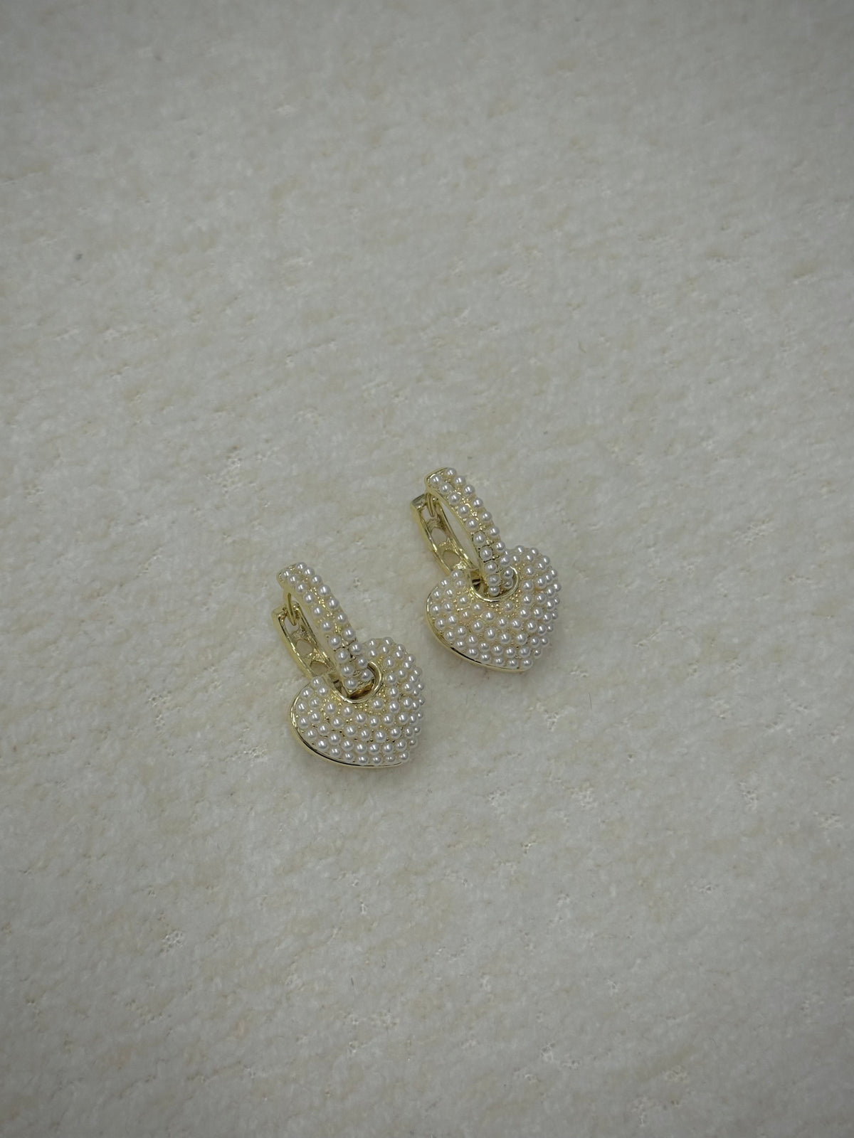 Trendy earrings