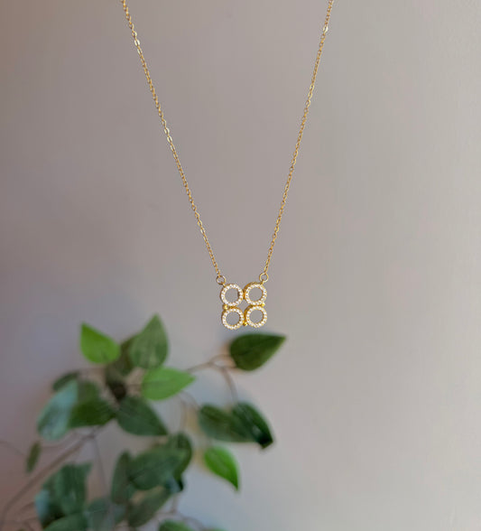 Circle necklace