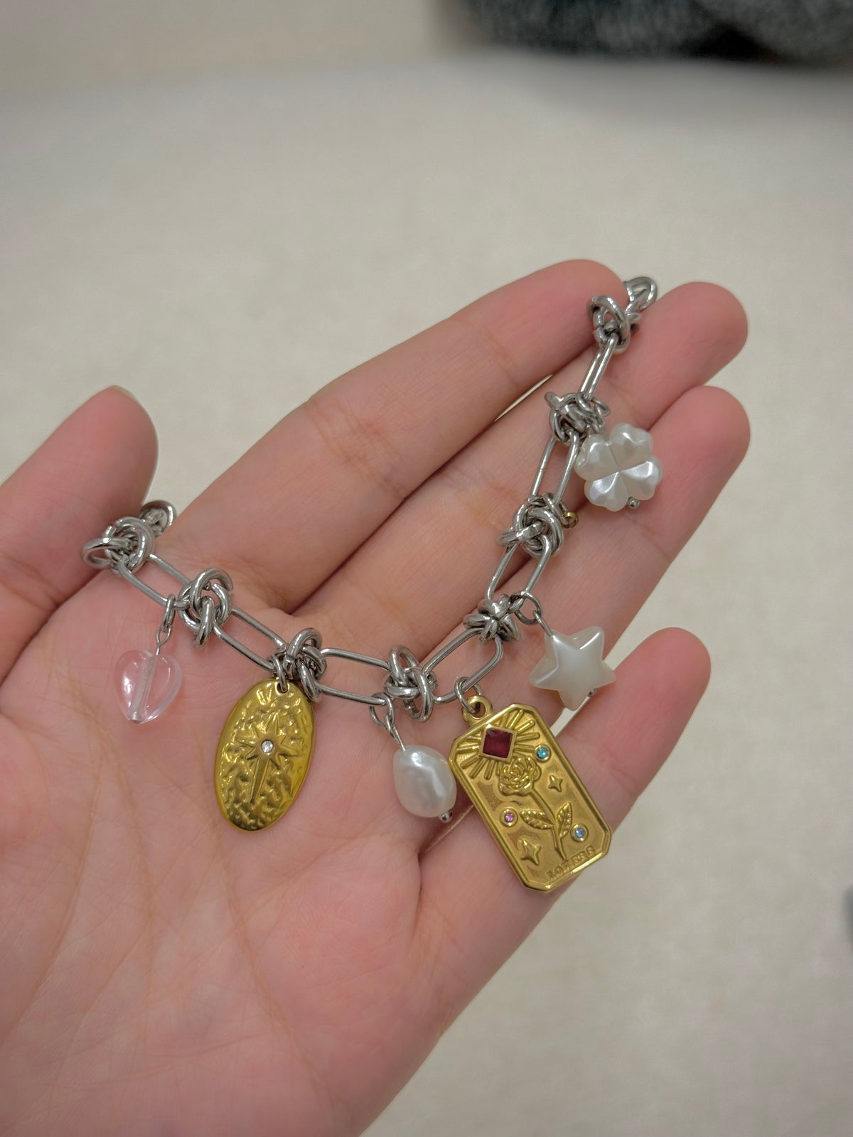 Stainless bracelet