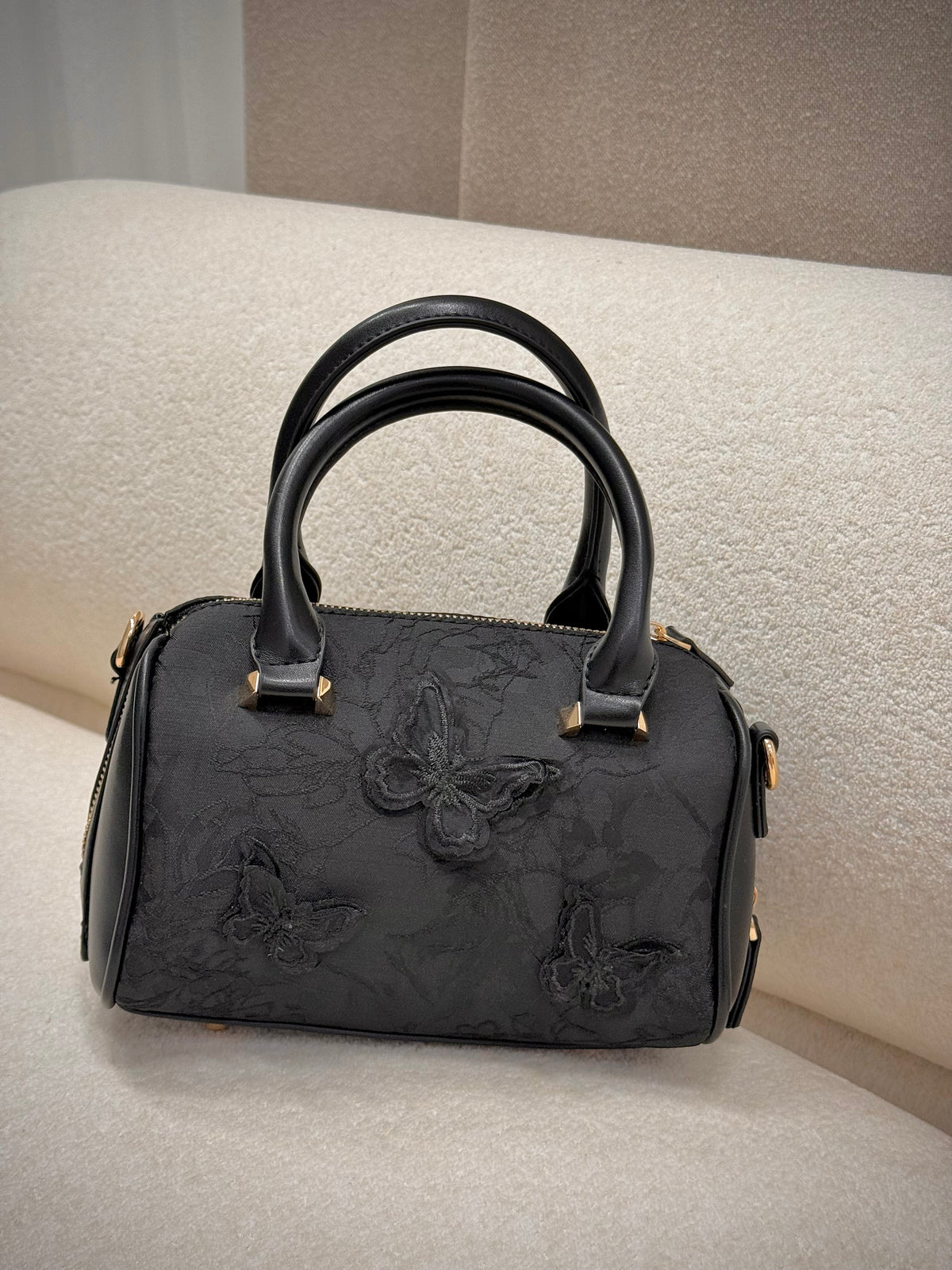 Butterfly bag