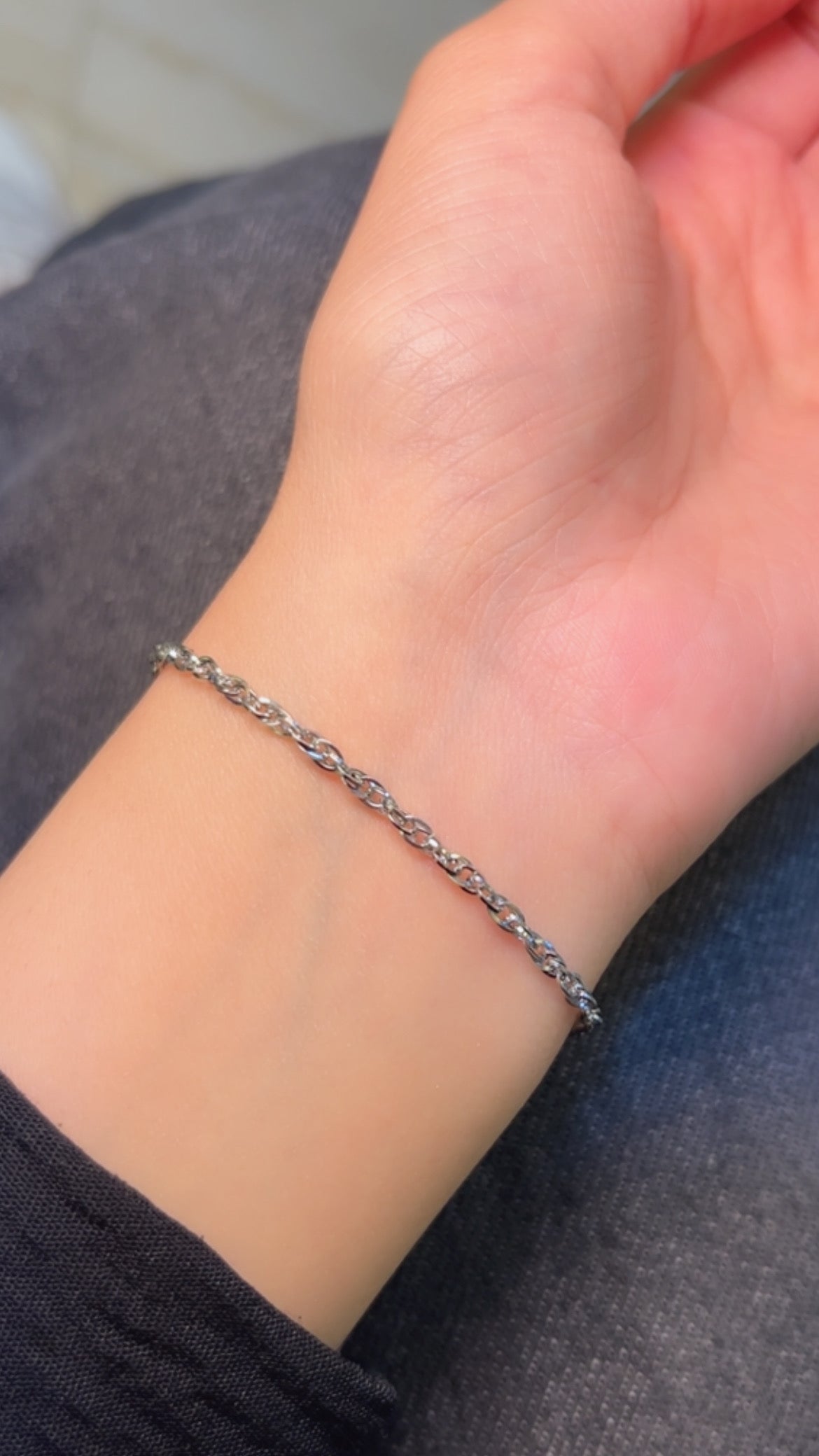 Permanent bracelet