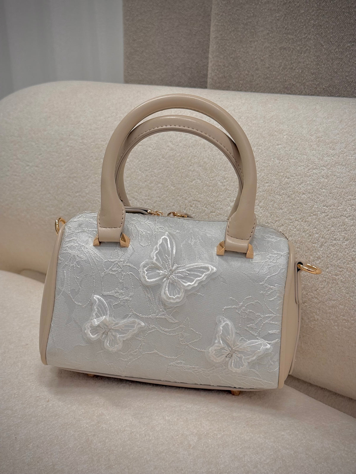 Butterfly bag