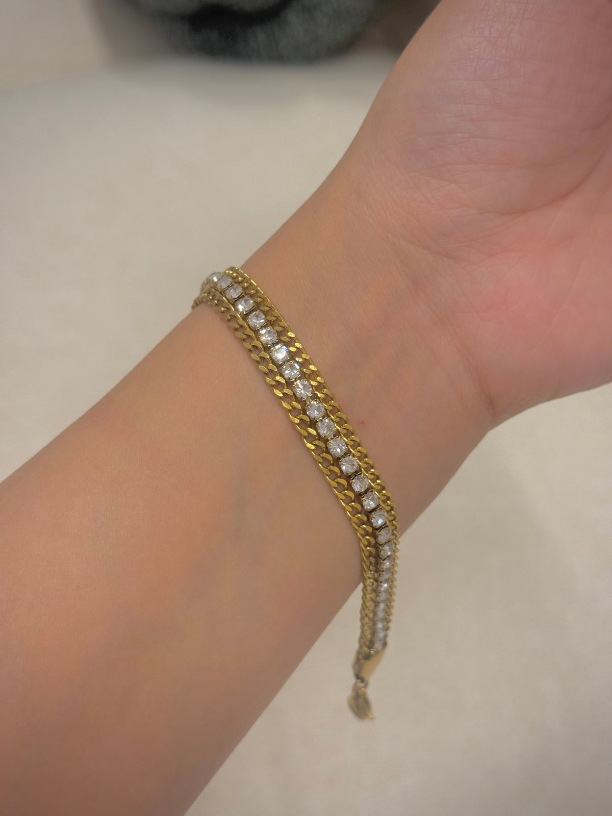 Stainless bracelet