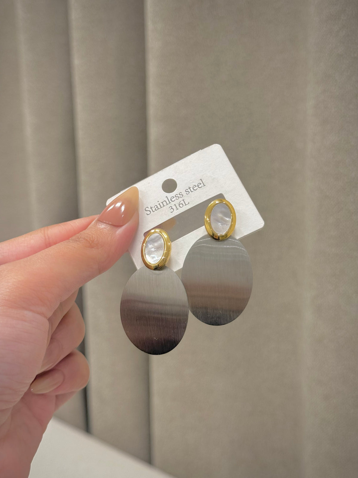 Trendy earrings