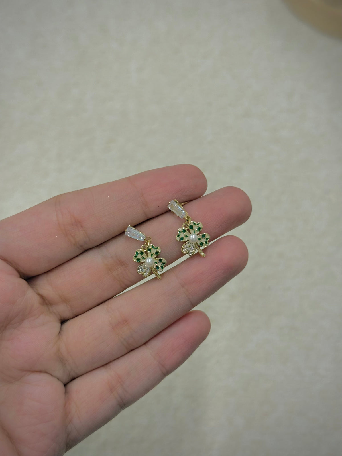 Trendy earrings