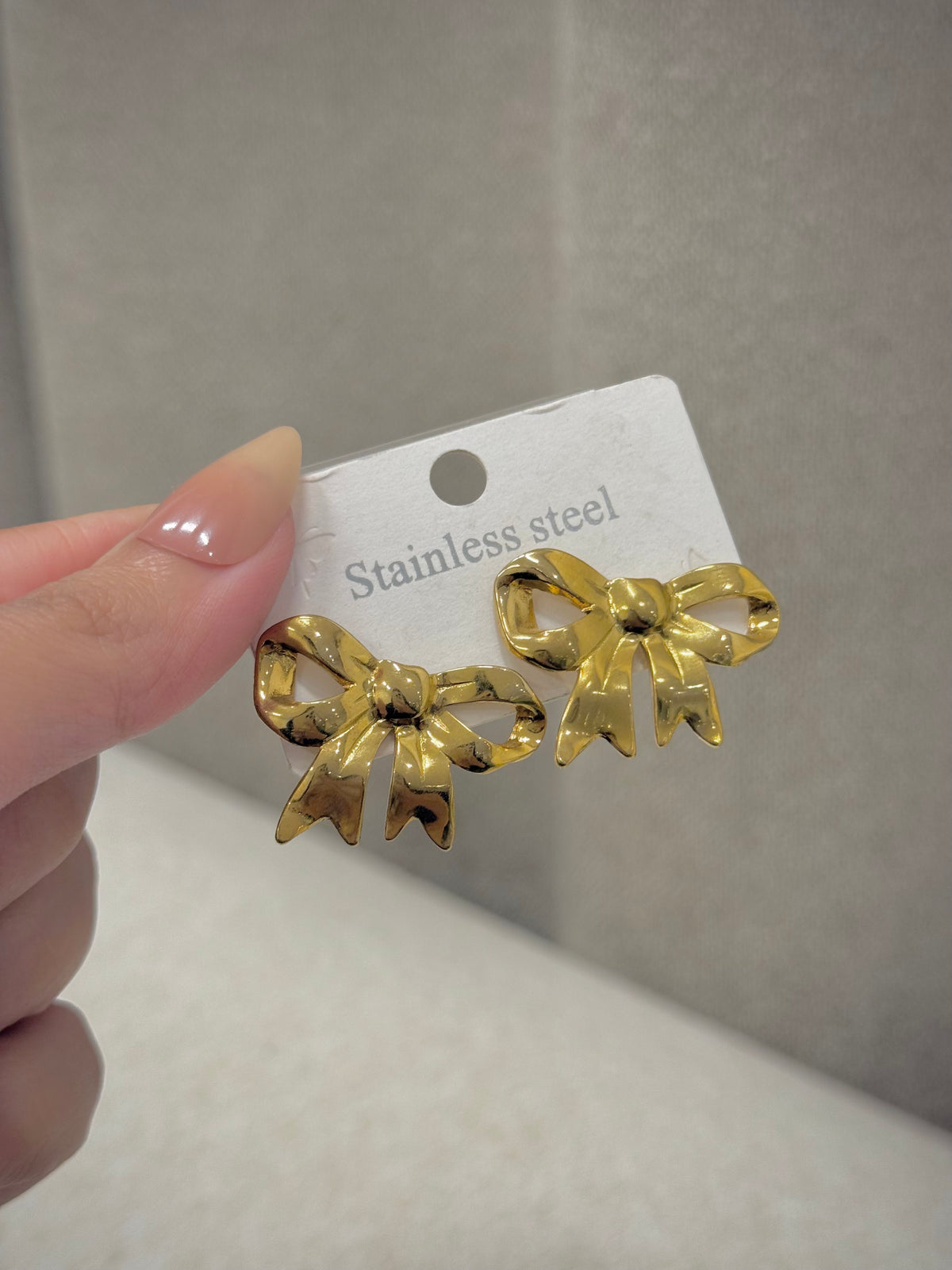 Trendy earrings
