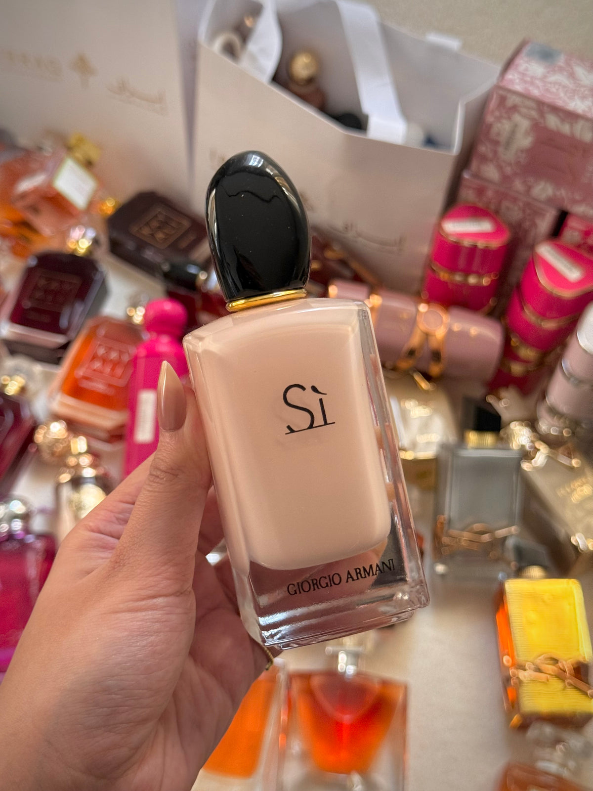 Si