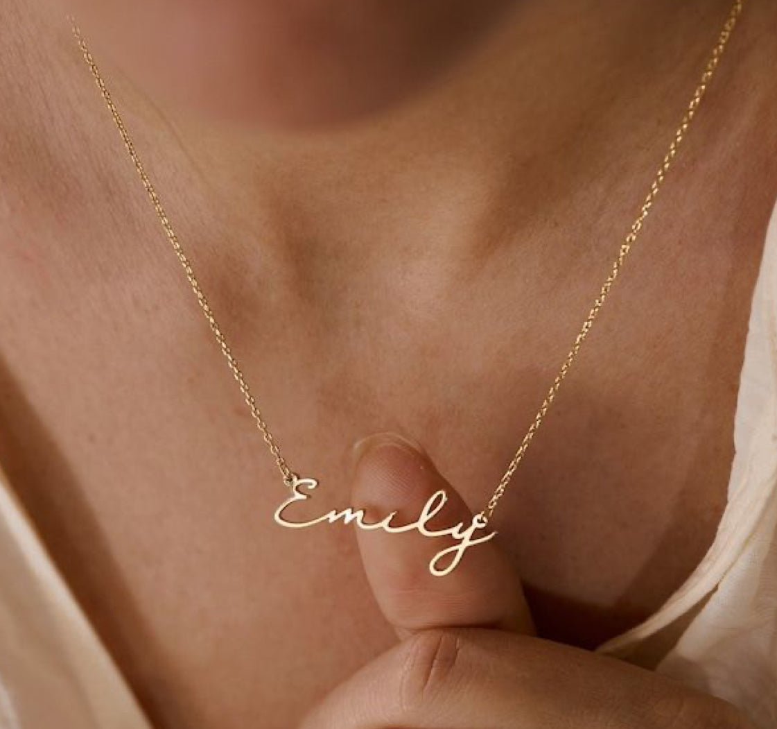 Names necklace