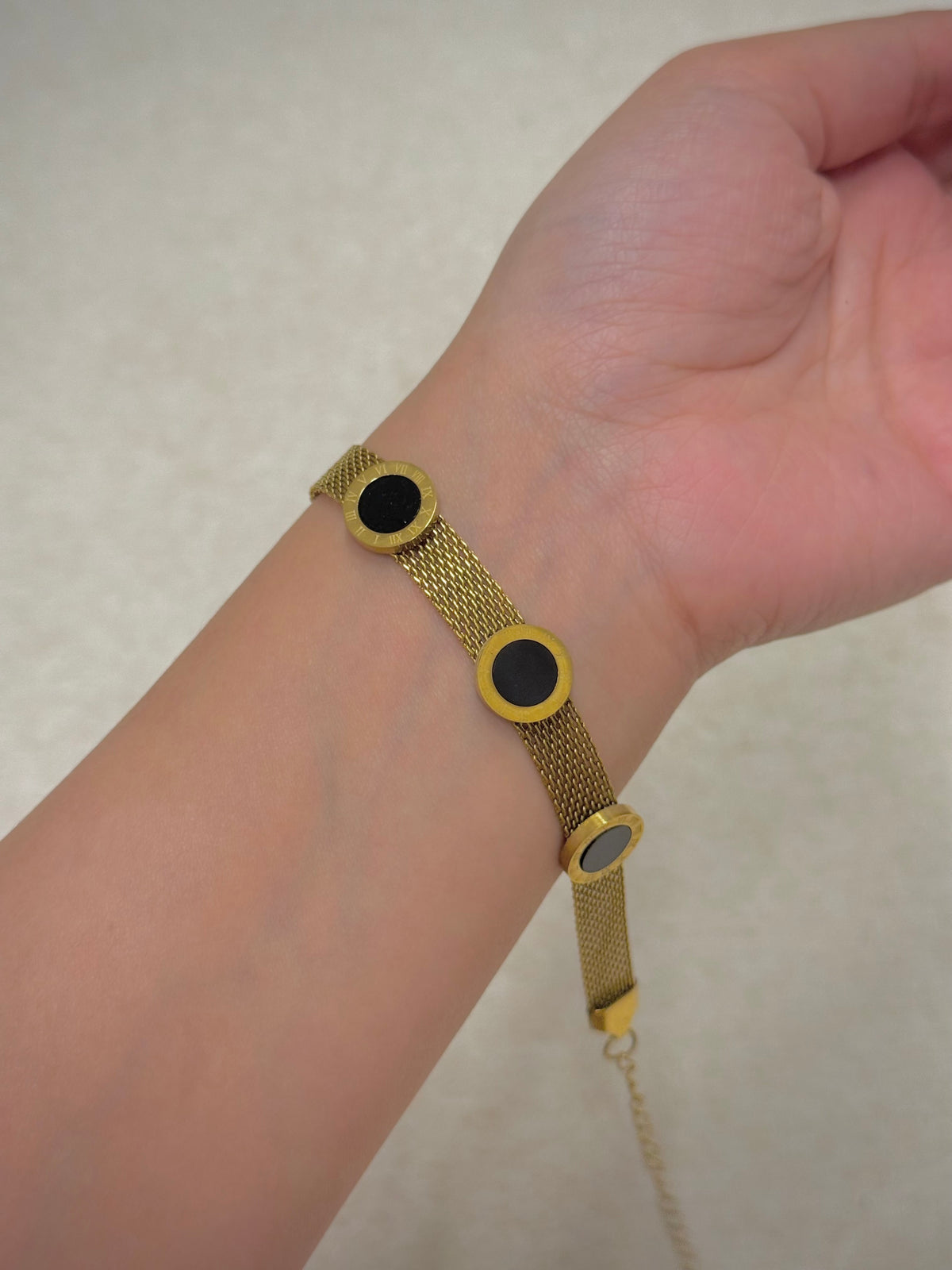 Stainless bracelet