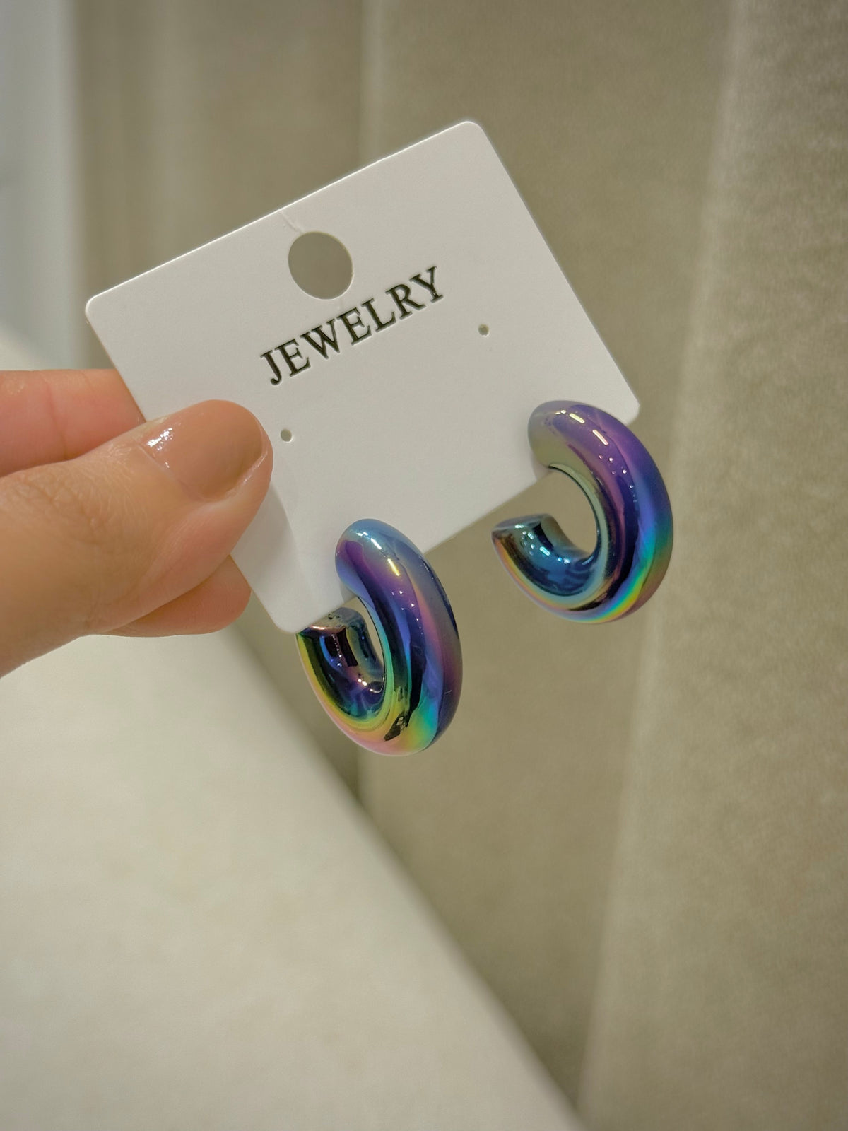 Trendy earrings