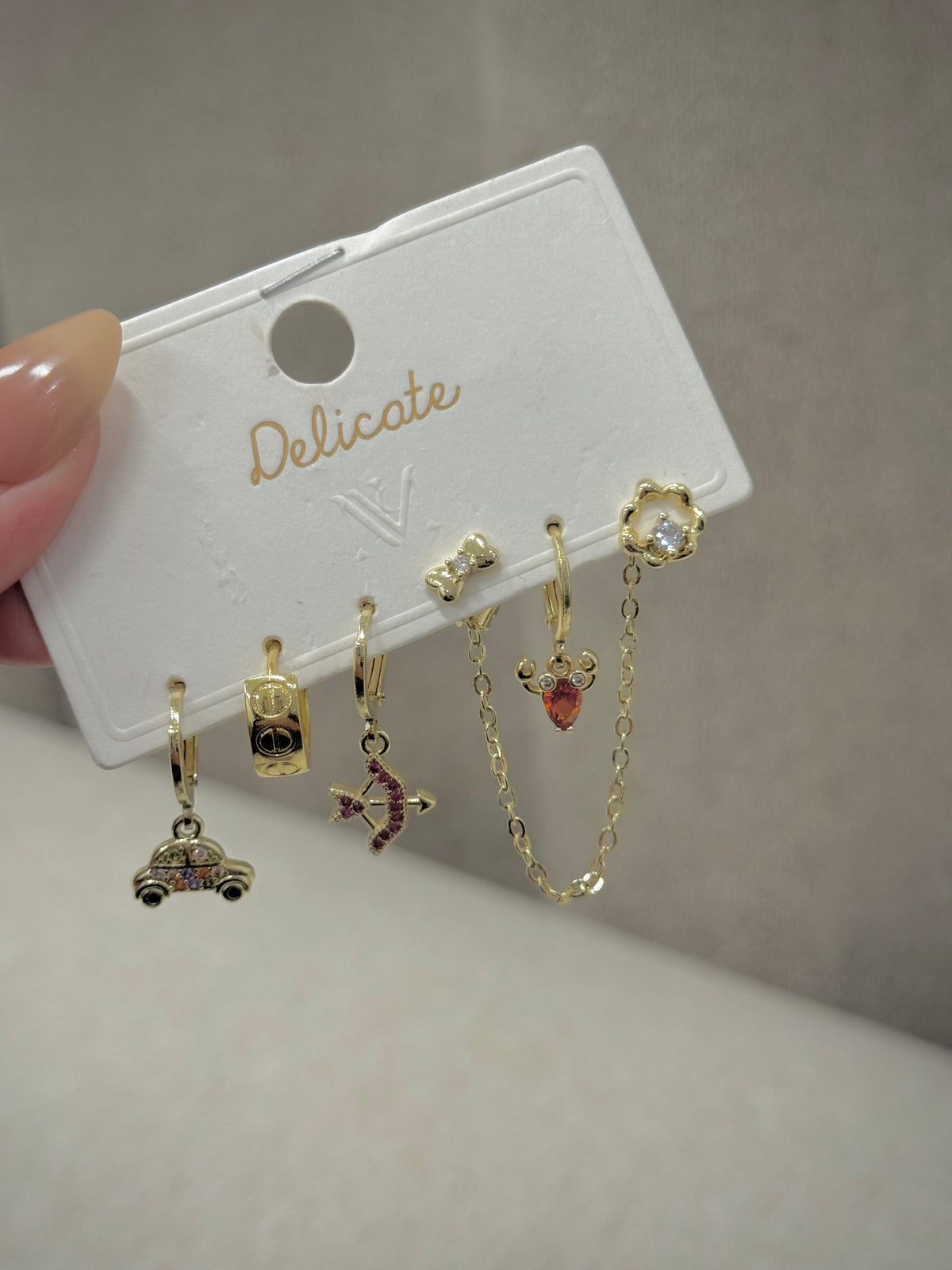 Trendy earrings