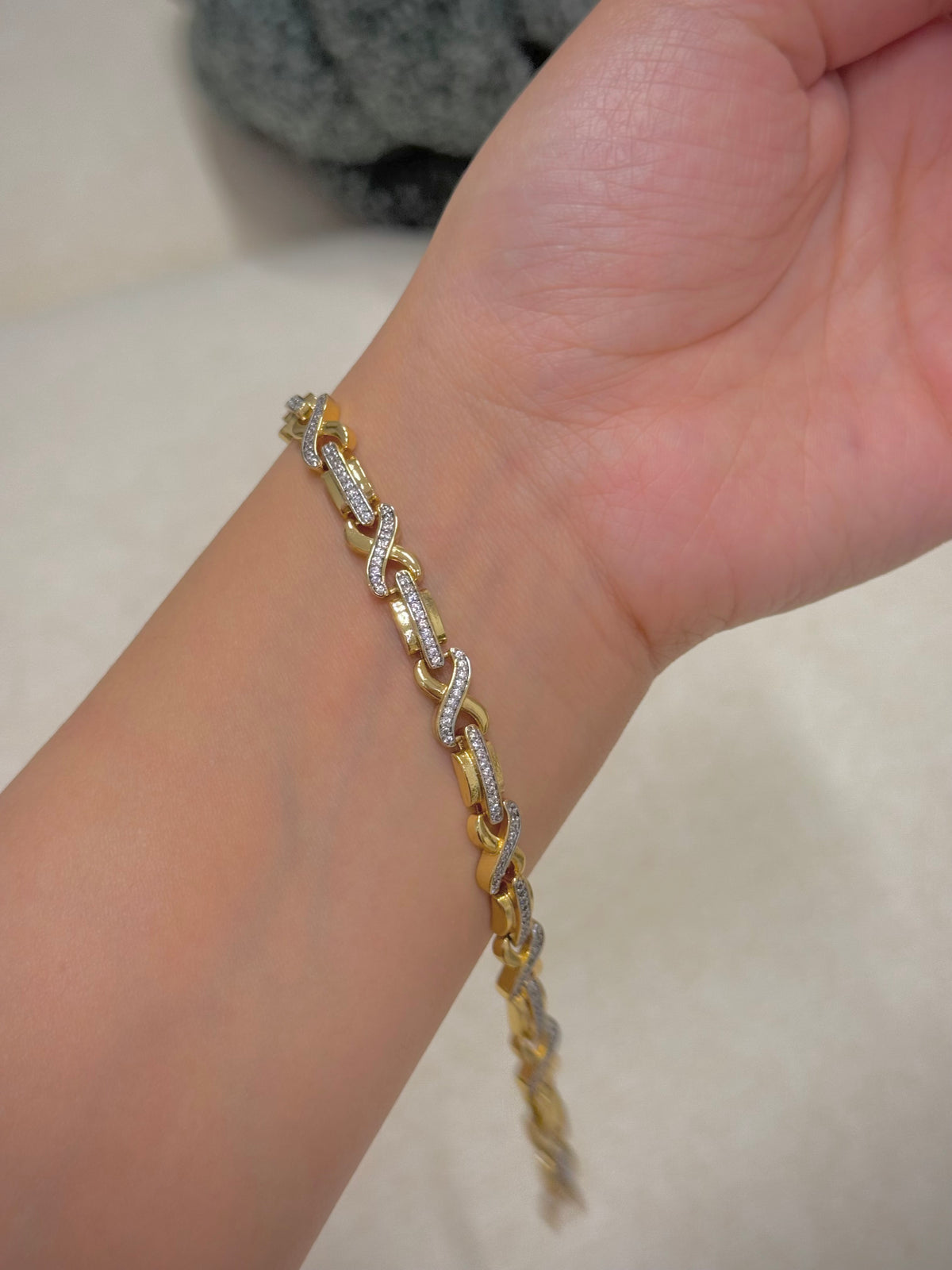 Stainless bracelet