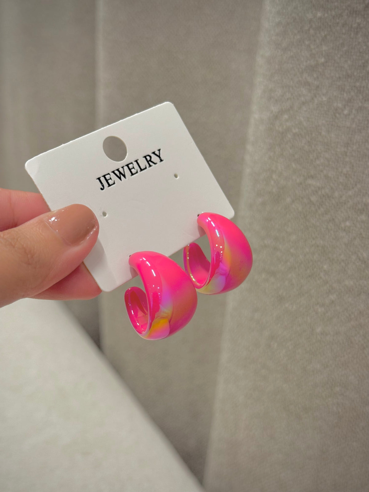 Trendy earrings