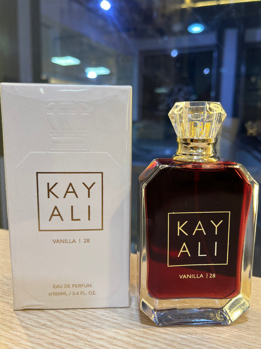 KAYALI vanilla 28.  100ml