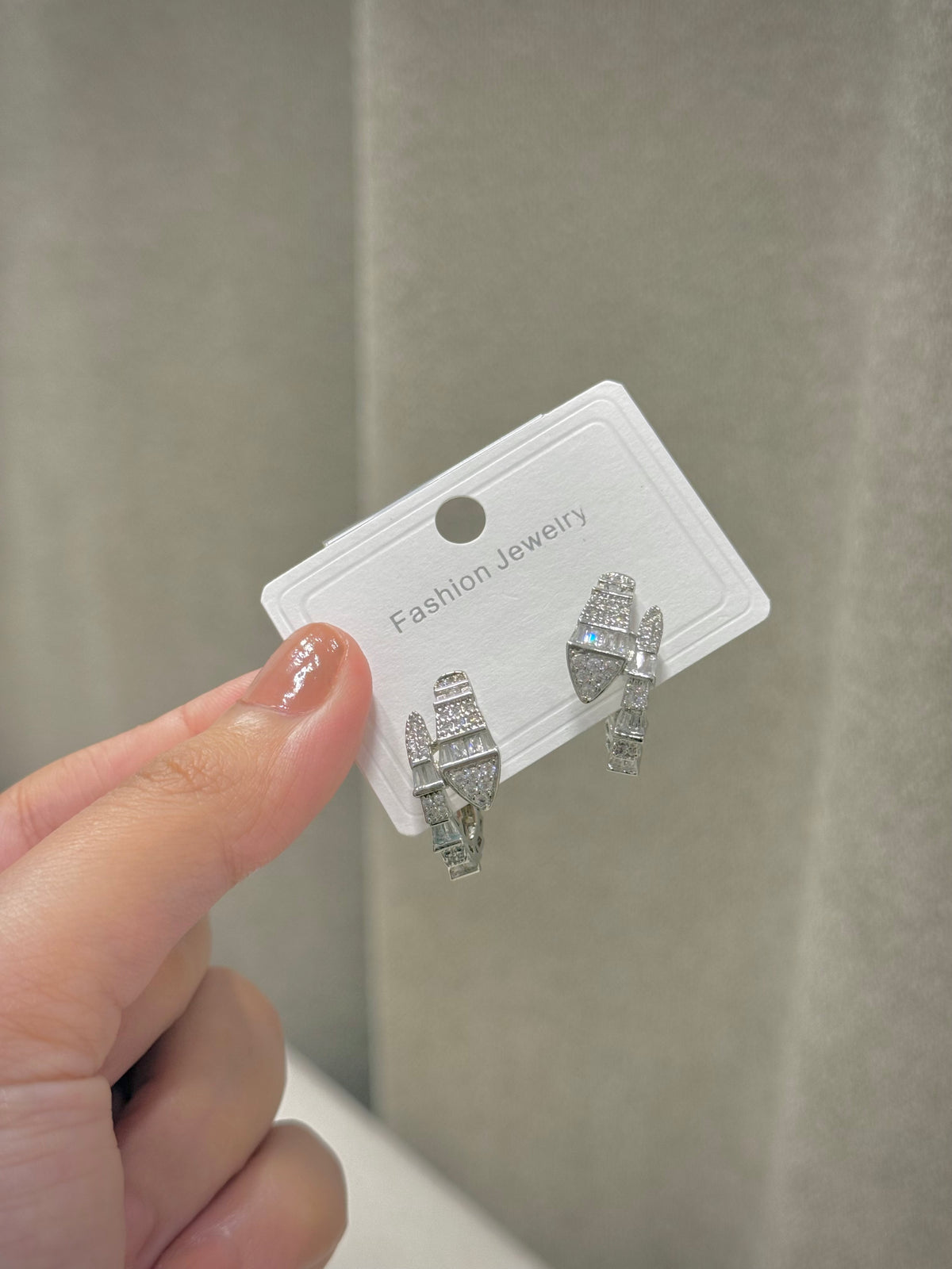 Trendy earrings