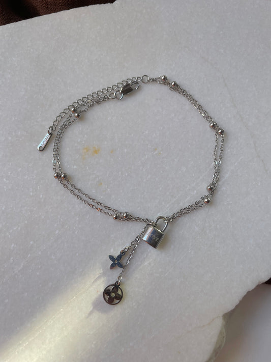 Silver anklet